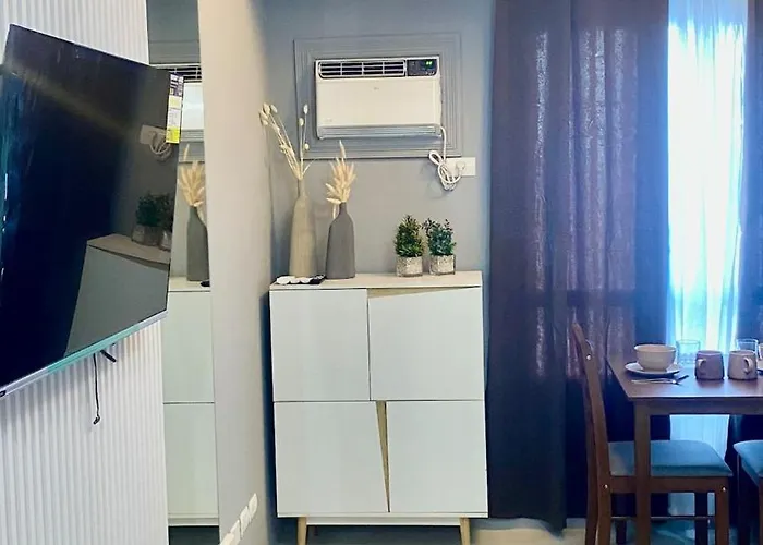 Grand View Tower Cozy Studio, High View * Manila